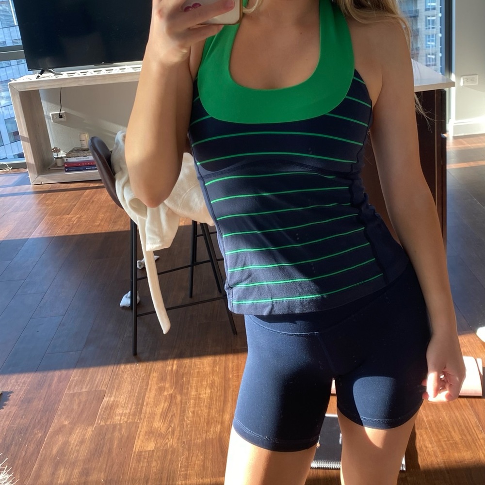 Lululemon tank top